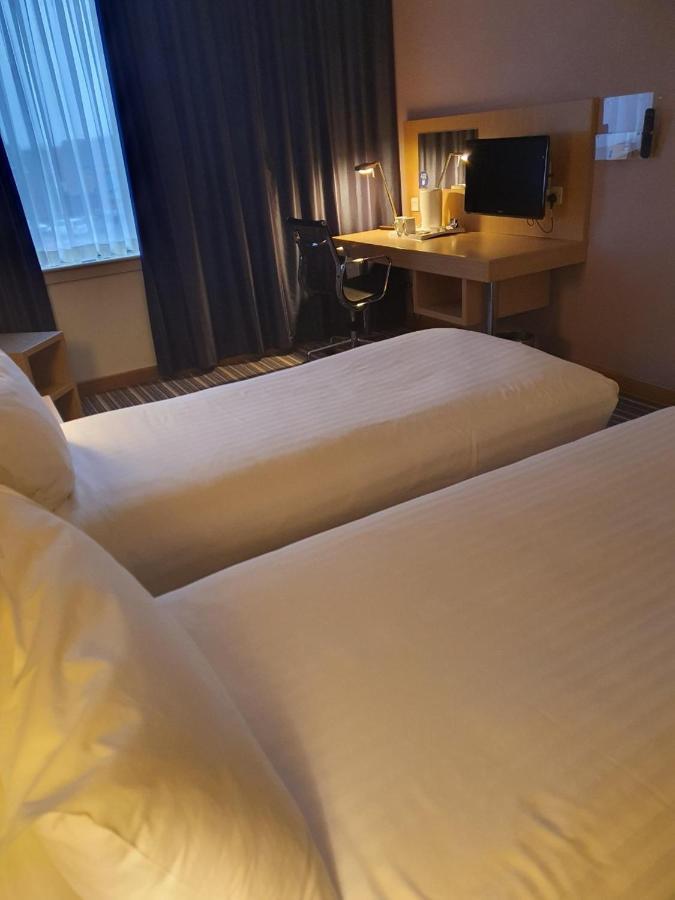 Holiday Inn Express Rotherham - North By Ihg Exterior foto
