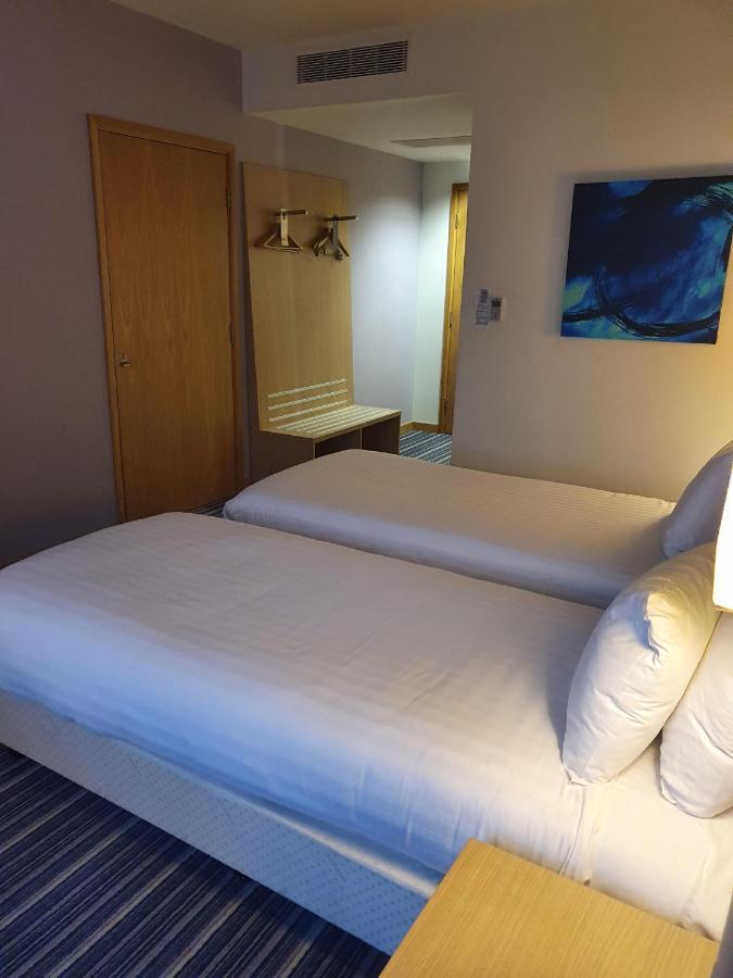 Holiday Inn Express Rotherham - North By Ihg Exterior foto