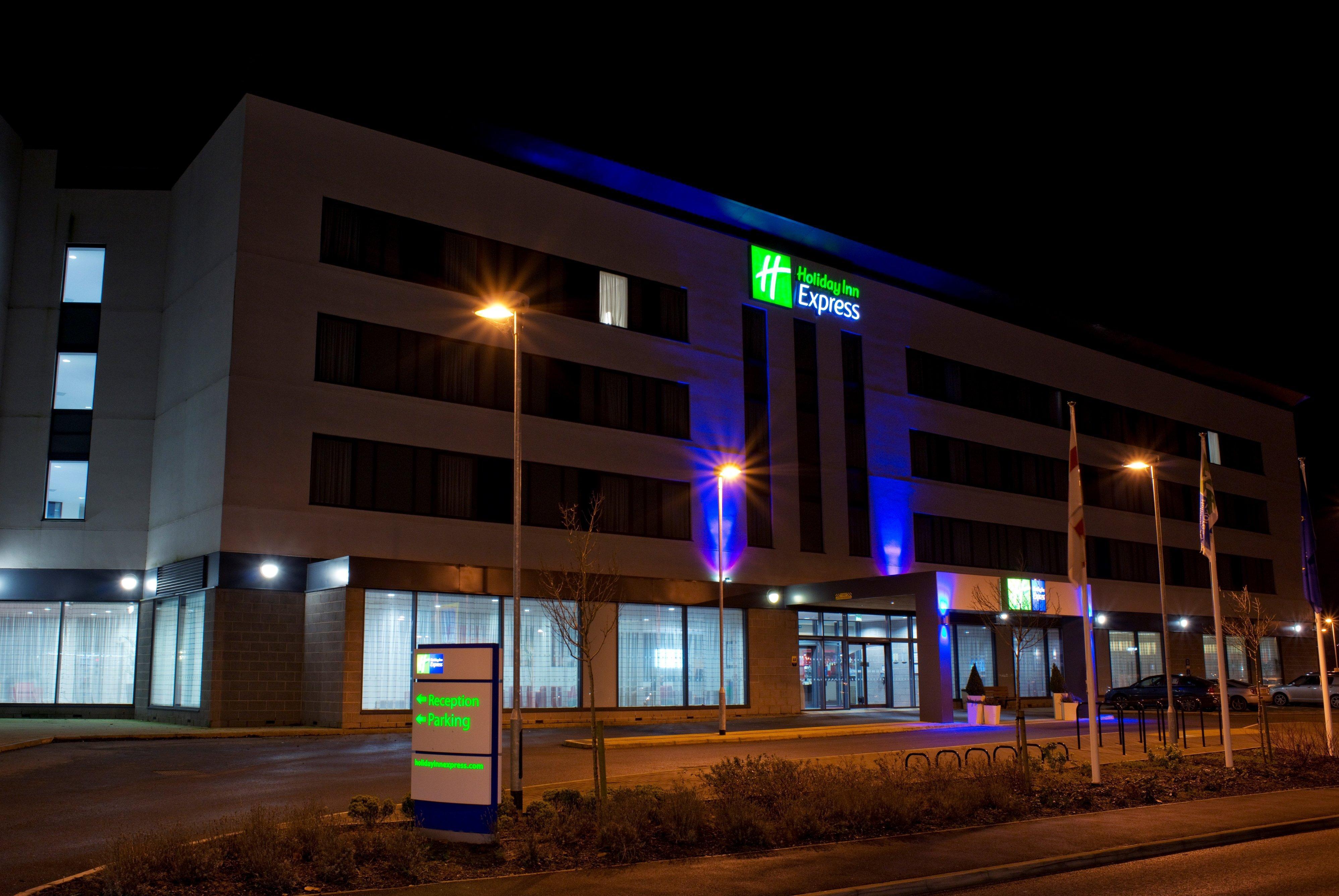 Holiday Inn Express Rotherham - North By Ihg Exterior foto